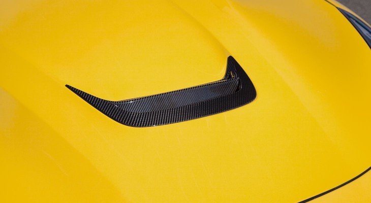 INSERT FOR ENGINE BONNET