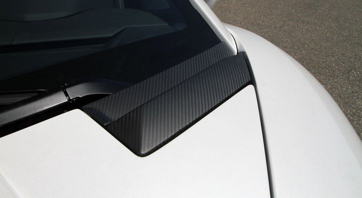 AIR-OUTLET TRUNK LID