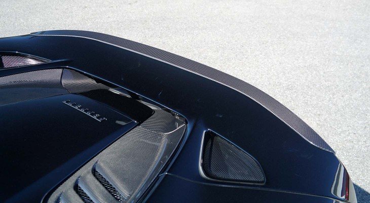REARSPOILER LIP